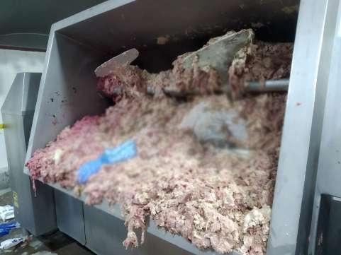 Funcionrio morre ao cair em mquina de moer carne em frigorfico - Interior - Campo Grande News